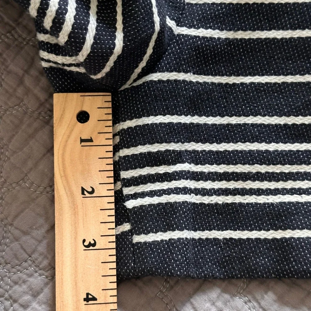Banana Republic Navy White Striped‎ Sailor Shorts Button Detail Size 4 Nautical